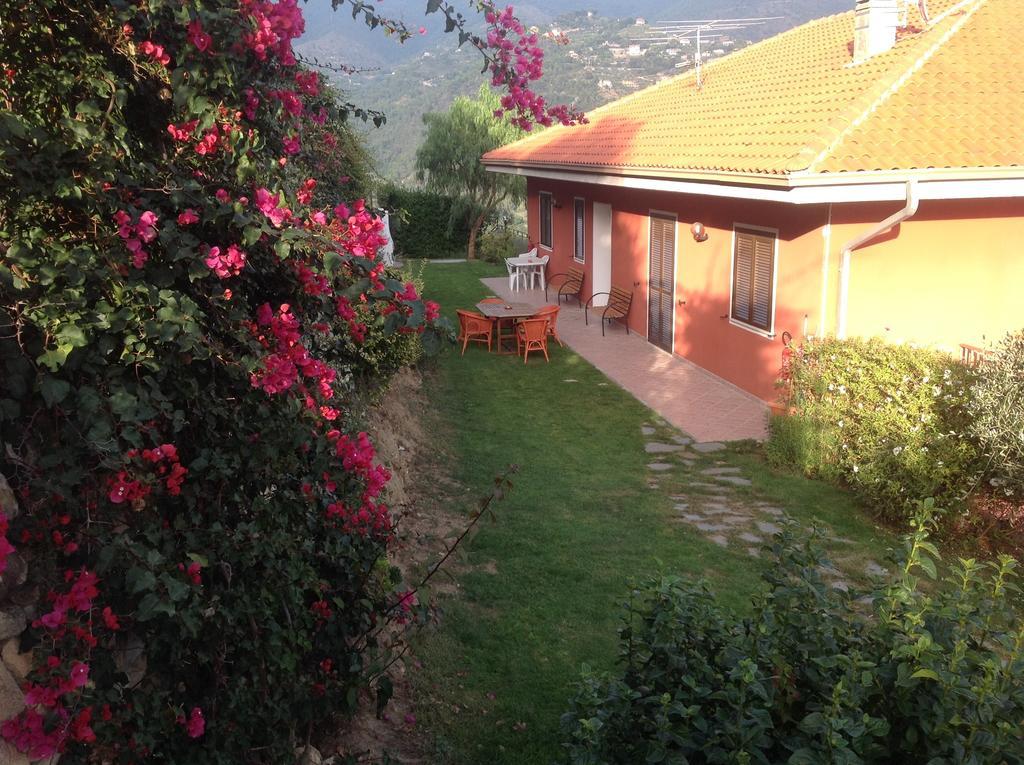 Agriturismo Da Lui Бордигера Номер фото