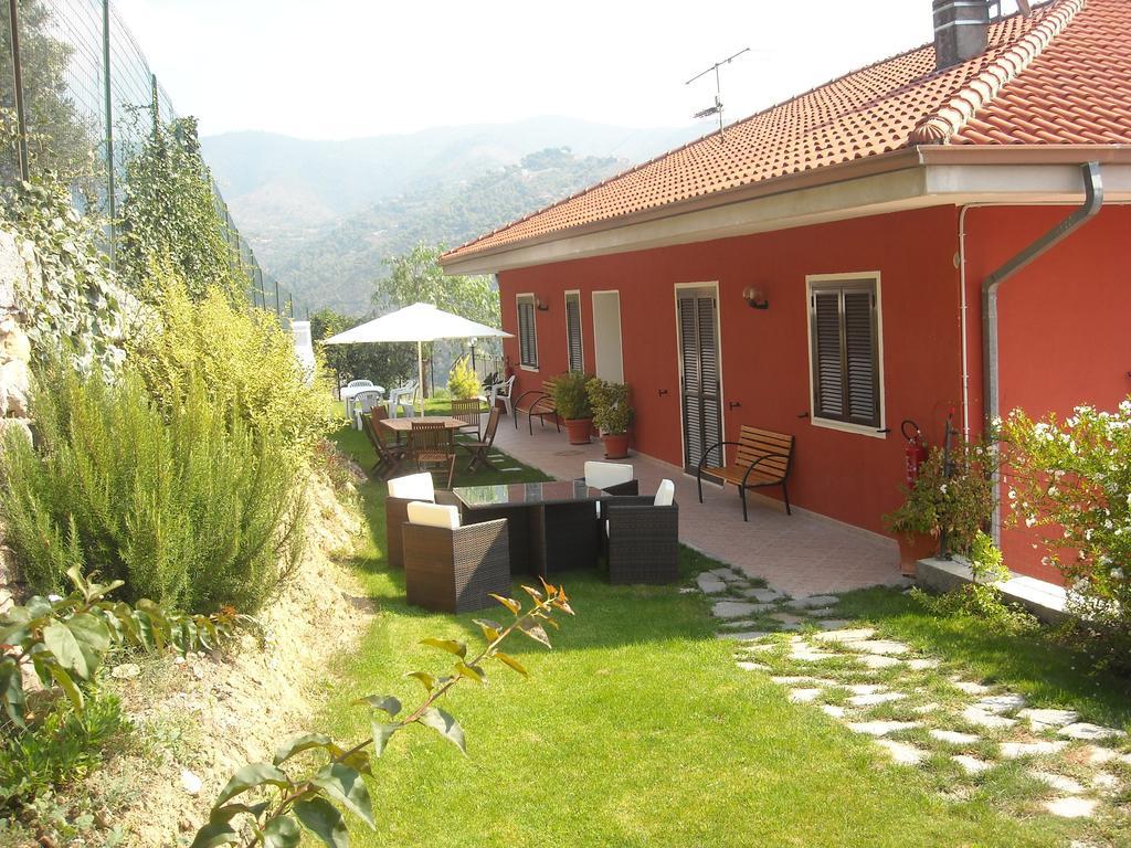 Agriturismo Da Lui Бордигера Экстерьер фото