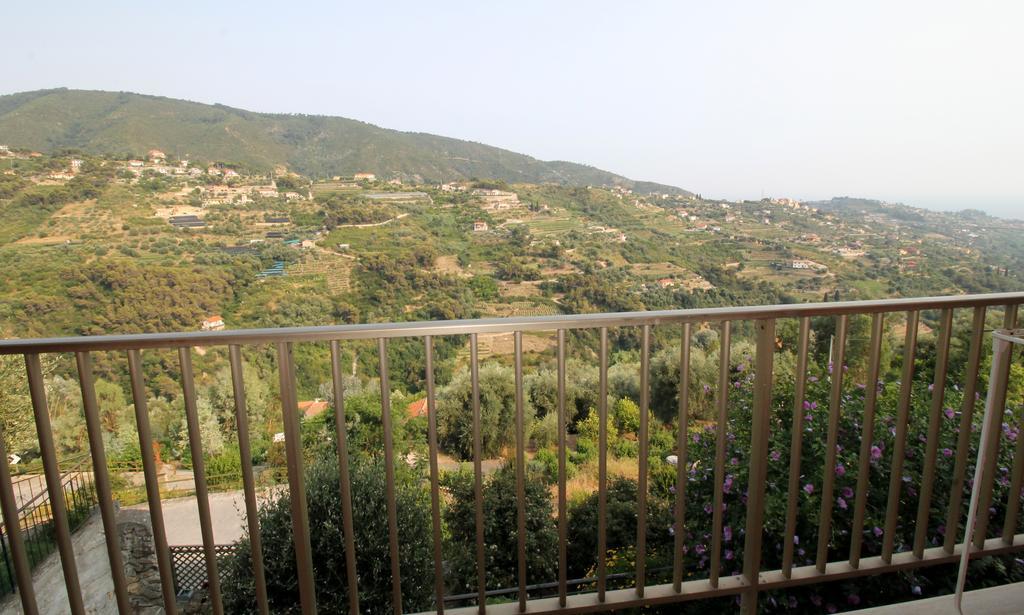 Agriturismo Da Lui Бордигера Экстерьер фото
